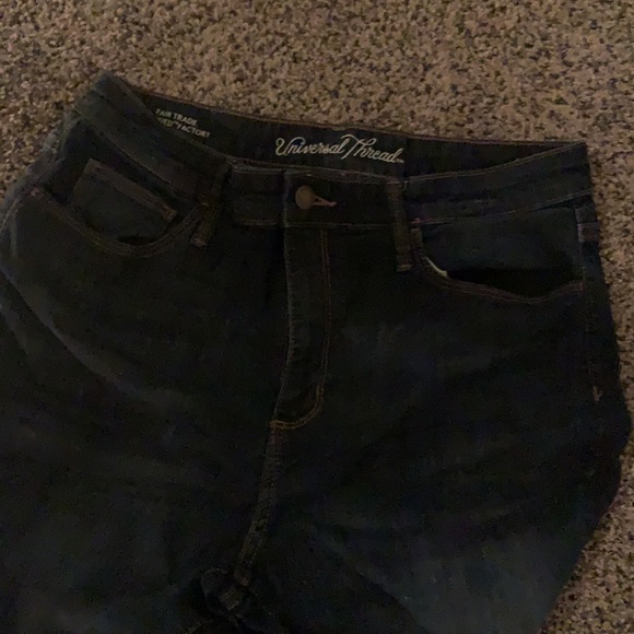 Jeans - Picture 3 of 5